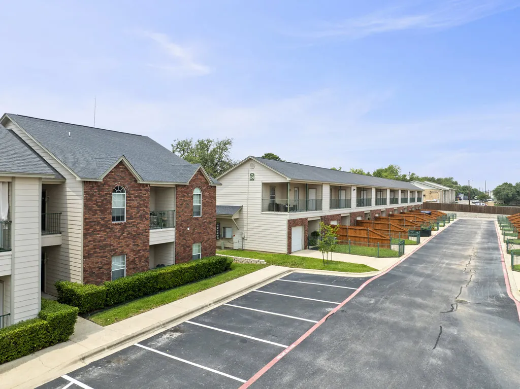 Turtle Creek Village photo 11