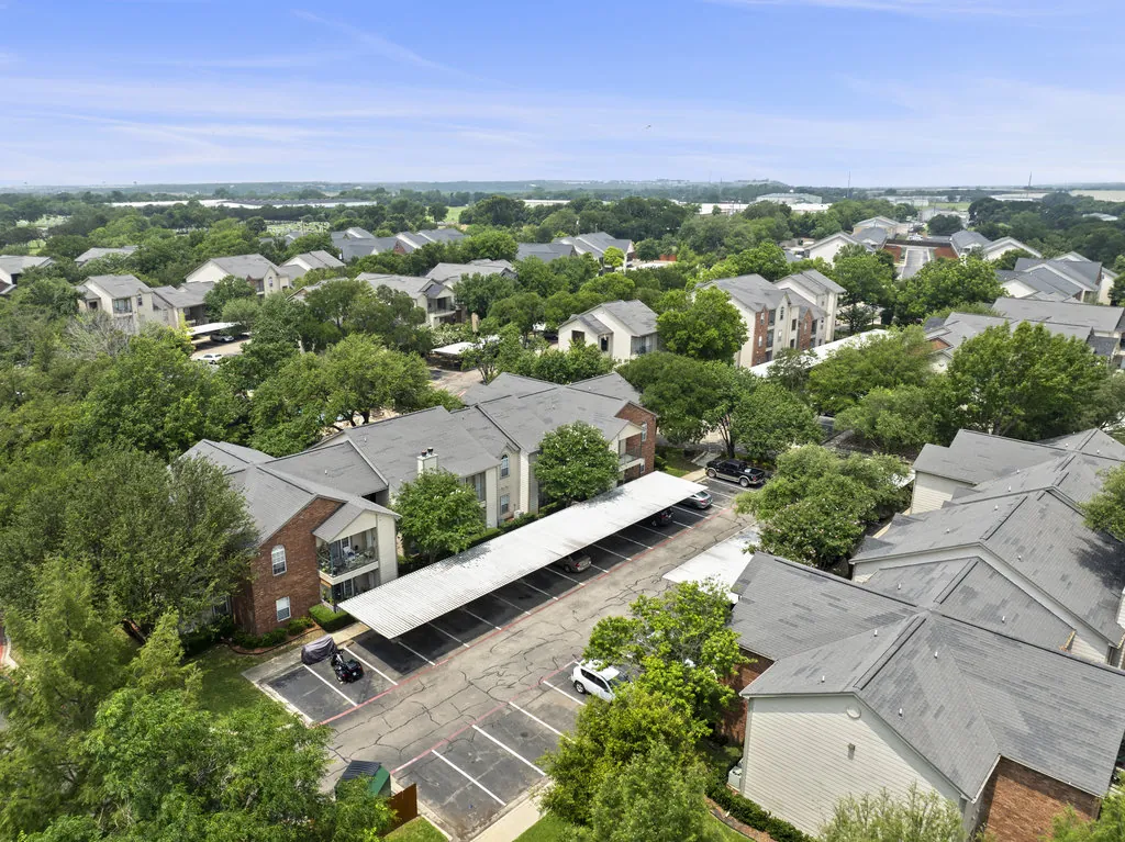 Turtle Creek Village photo 13