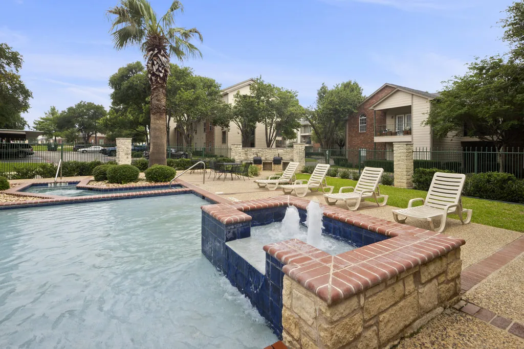 Turtle Creek Village photo 18