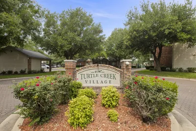 Turtle Creek Village photo