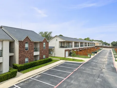 Turtle Creek Village photo 11