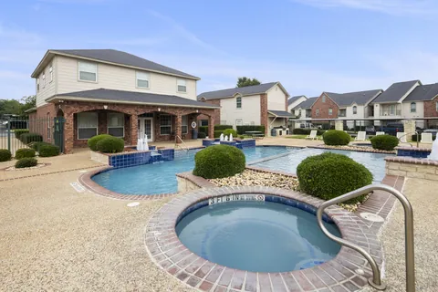 Turtle Creek Village photo 19